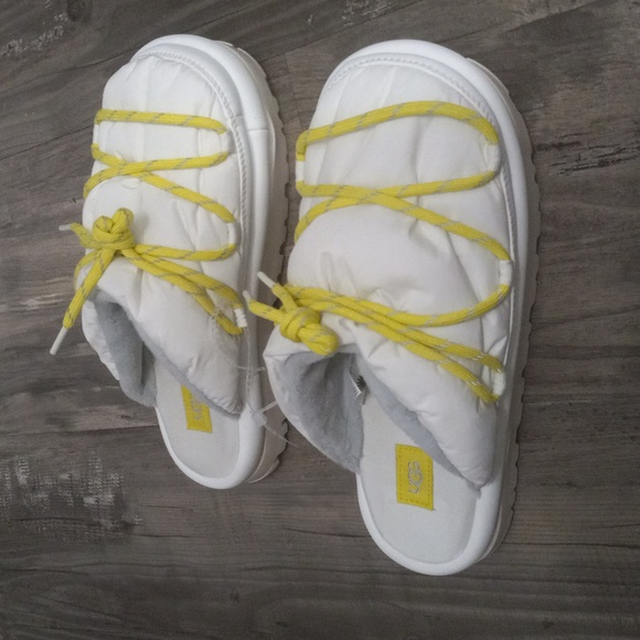 UGG Spaceslider Tech Slide White Slippers - Women's Size 9 - Picture 4 of 15